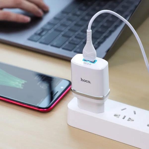 Зарядное устройство hoco. Smart QC3.0 Charger USB 18 Вт (C12Q), белый