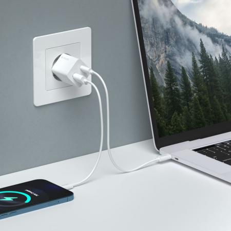 Зарядное устройство Deppa GaN Wall Charger USB-A + USB Type-C, PD 3.0, QC 3.0, 20 Вт (11410), белый