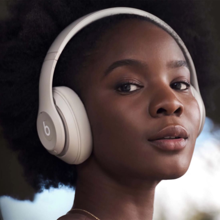 Беспроводные наушники Beats Studio Pro Sandstone, бежевый