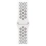 Apple Watch Nike SE (2022), 40 мм корпус из алюминия цвета «Starlight», ремешок Nike Sport Band размера S/M цвета «Summit White/Black»