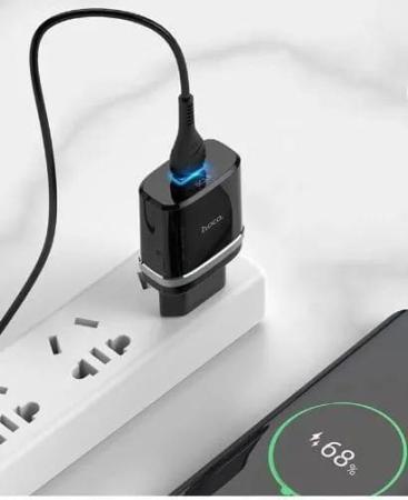 Зарядное устройство hoco. Smart QC3.0 Charger USB 18 Вт (C12Q), черный